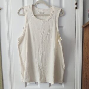 Time and Tru Off-White Tank Top